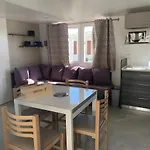 Mobilhome Dans *