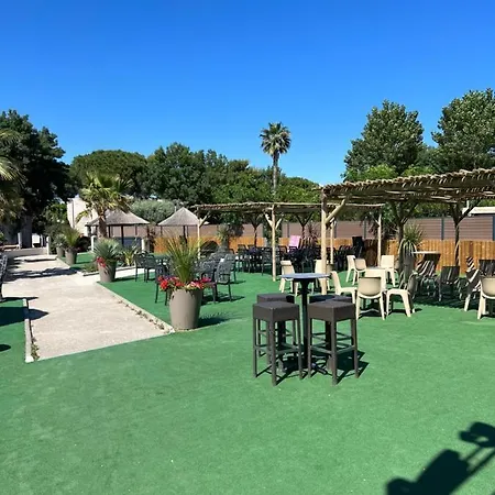 Campingplatz Mobilhome Dans *