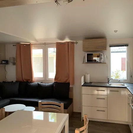 Mobilhome Dans Vias
