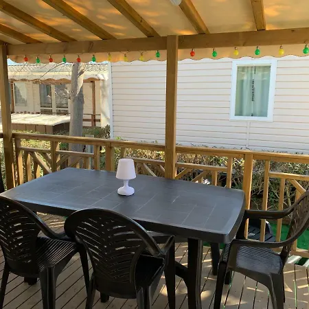 Mobilhome Dans Campingplatz